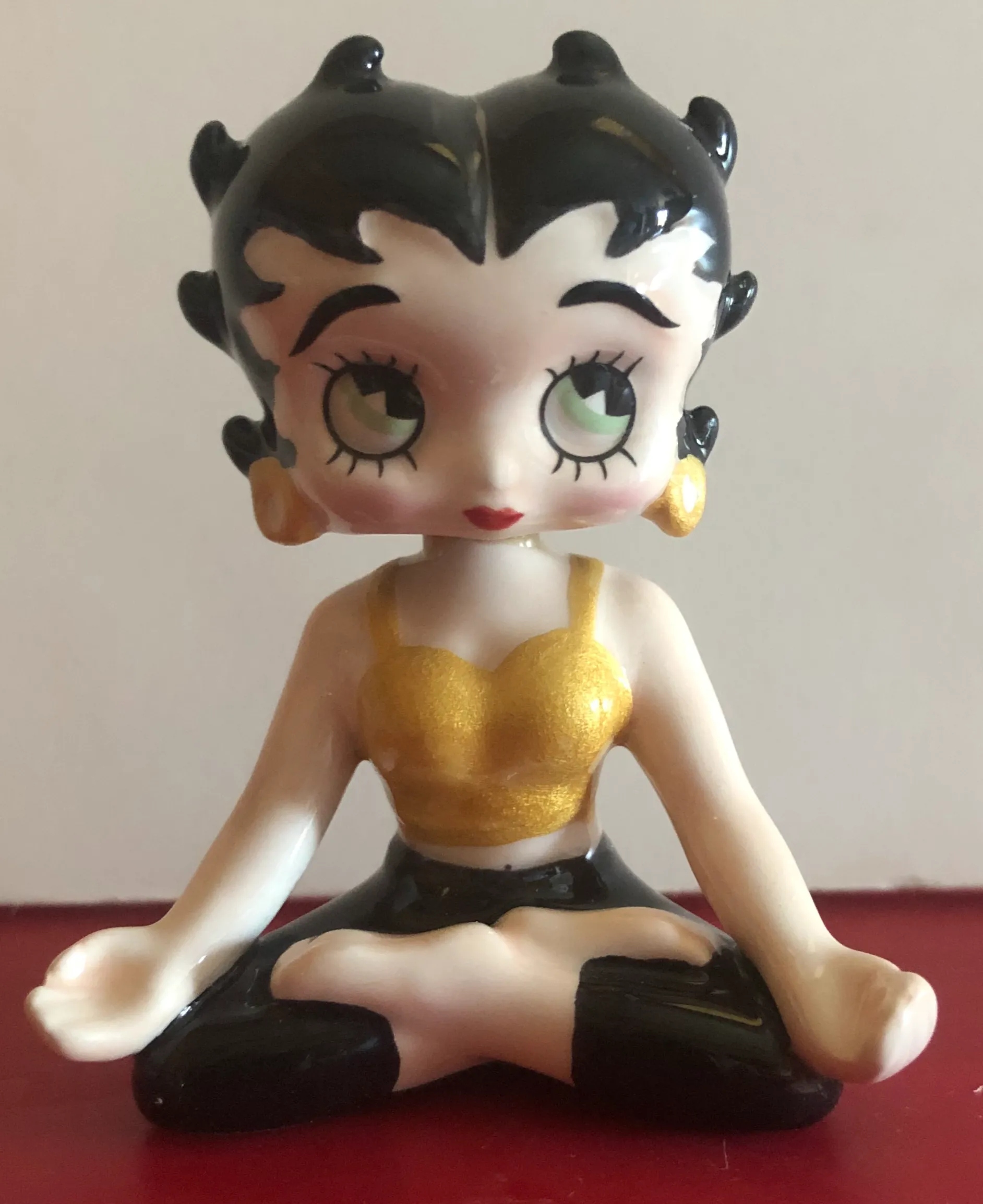 Betty Boop Yoga Bobble Head Figurine    Retired